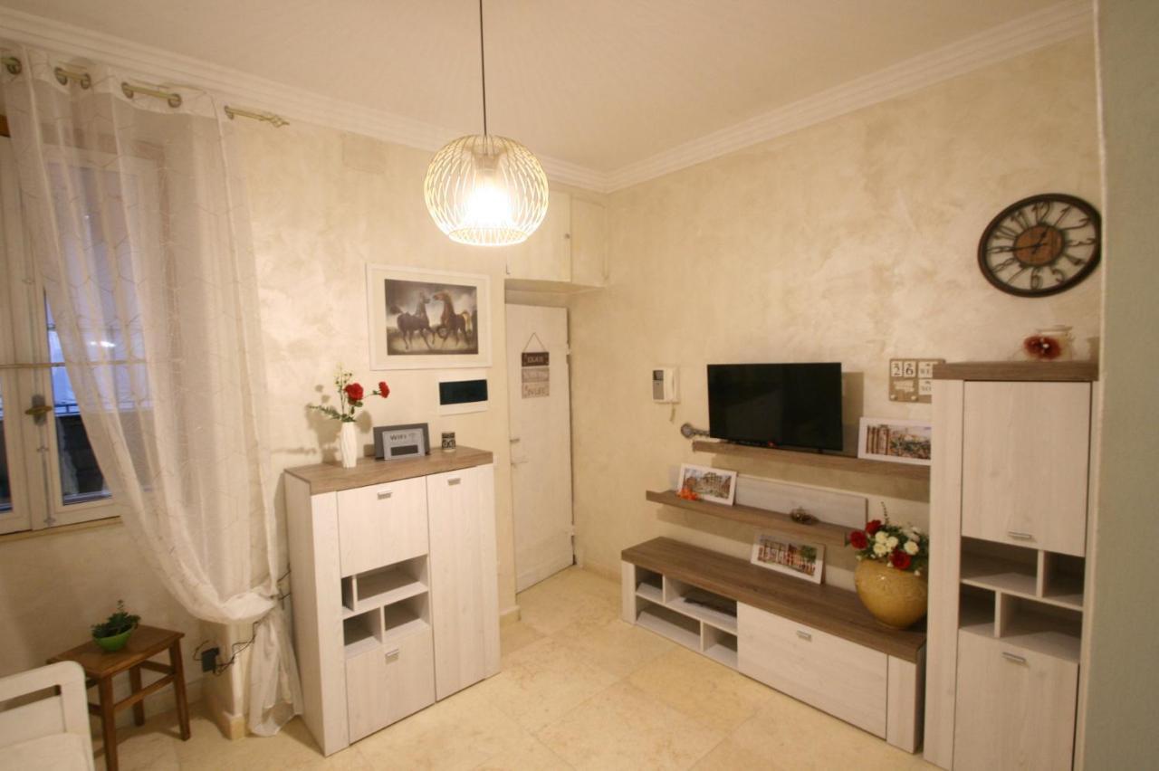 Colosseum Apartment Roma Exterior foto